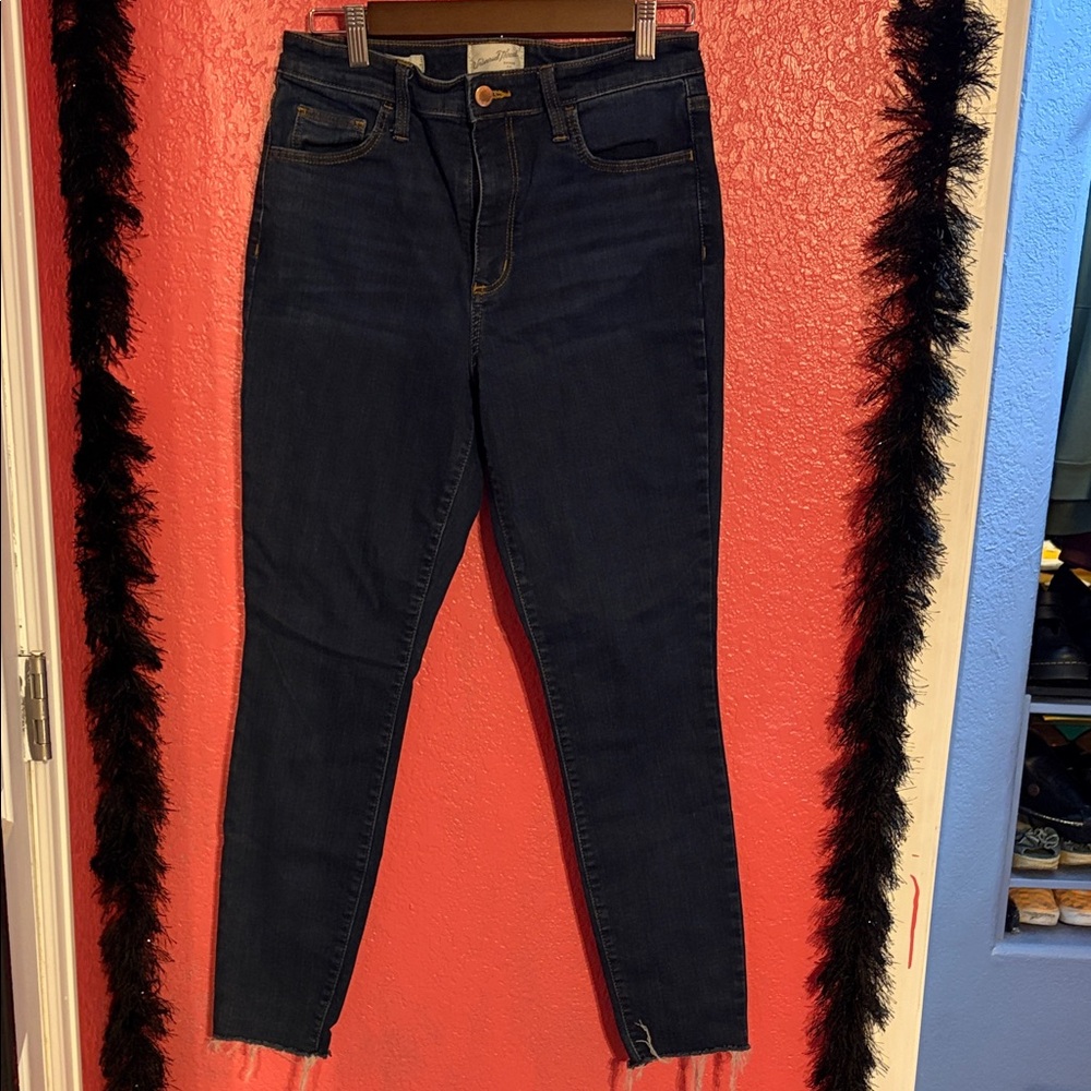 Universal Thread Dark Indigo High Rise Skinny Jeans - Stretch